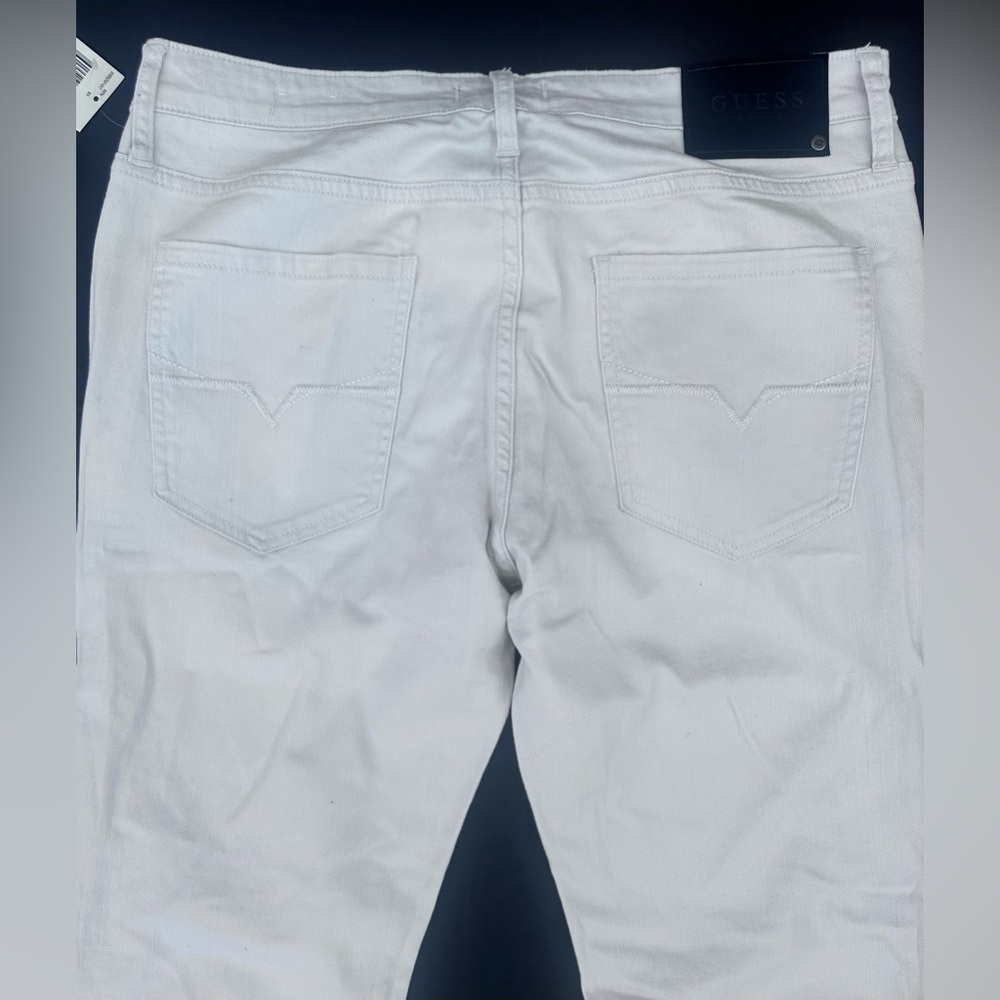 Guess Cream Medium Rise Skinny Scotch Fit Jeans - Picture 7 of 8